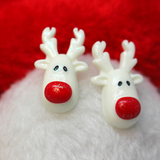 White Rudolph Studs-Narelle's Arts & Crafts